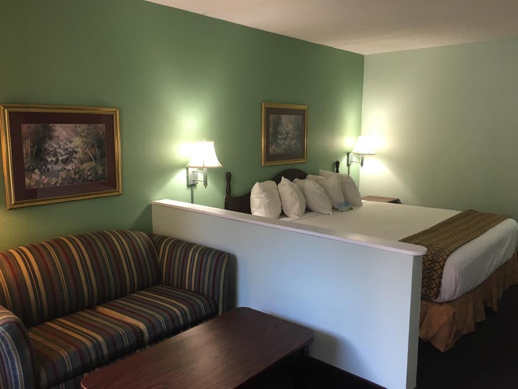 Days Inn By Wyndham Lavonia Exterior foto